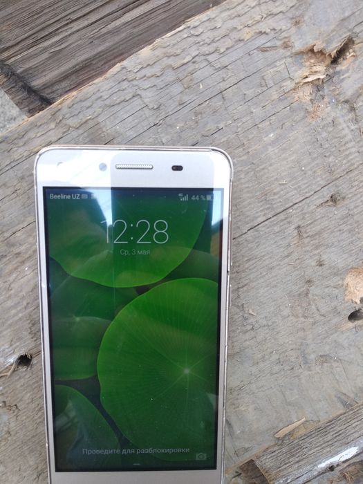 Huavve sotiladi 350000 bo'lishi tellarga allmashiladi