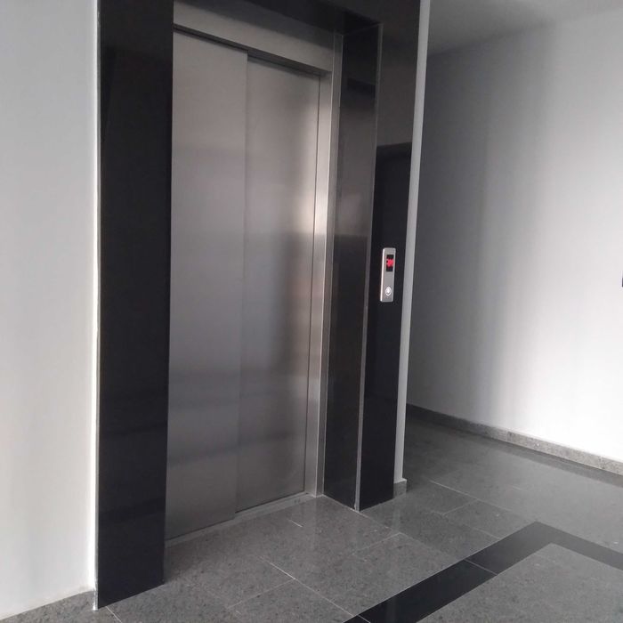 Продава се Тристаен апартамент в Пловдив, Център - 132 кв.м за 1235 €/кв.м - Снимка #5