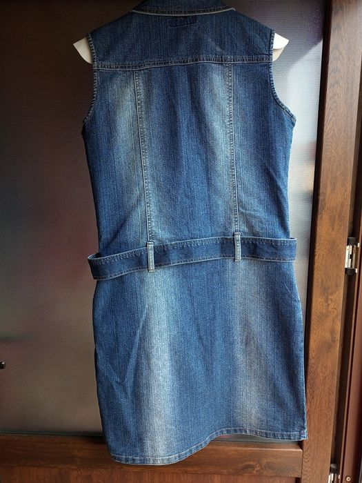 Sarafan din blugi