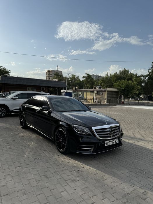 Mercedes Benz W222 S550