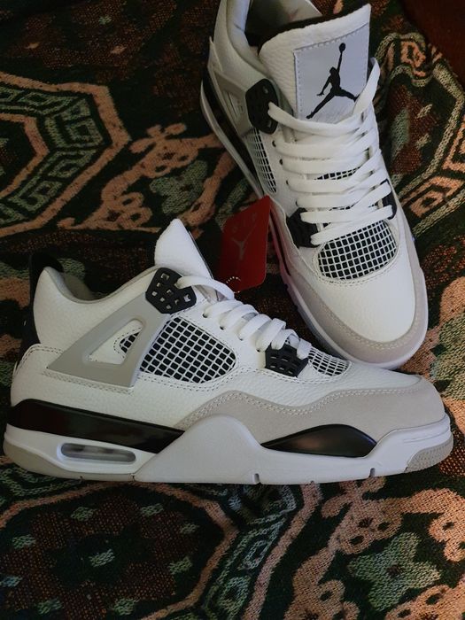 Jordan 4 military black 43