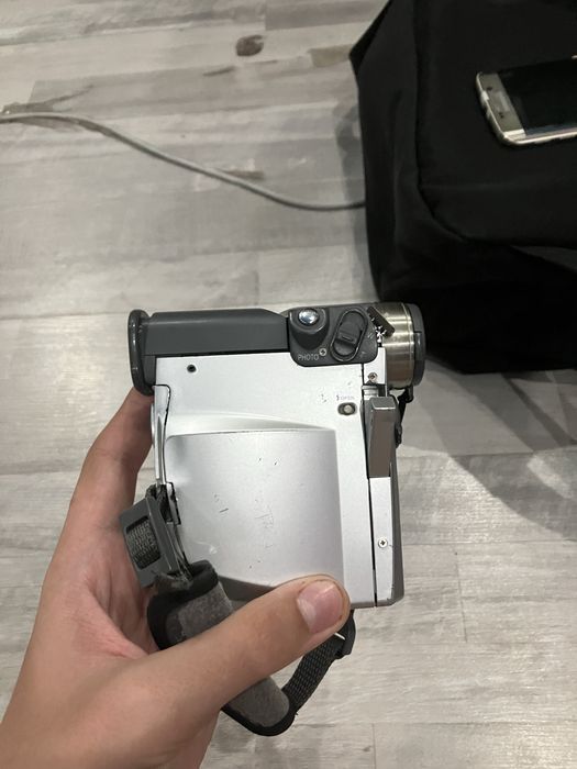 Видео камера sony mv6i