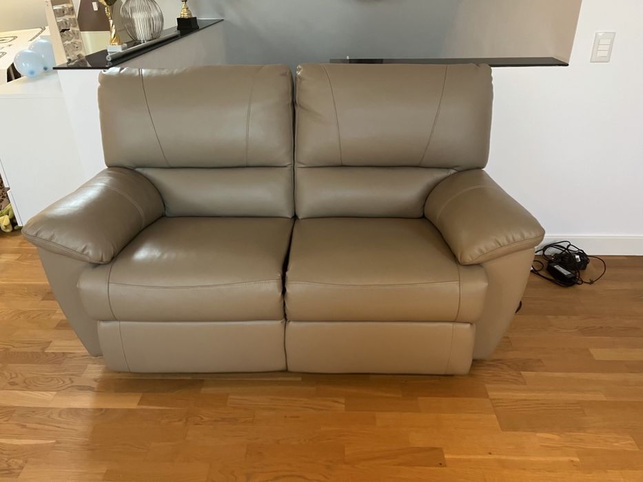 Set 3 canapele cu recliner (2+2+3 locuri) – bej, stare foarte bună