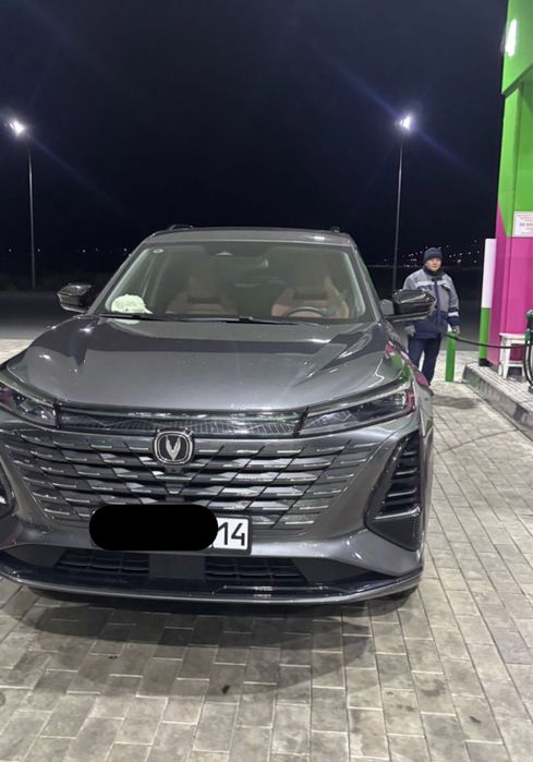 Продам Changan cs75+. 2024год