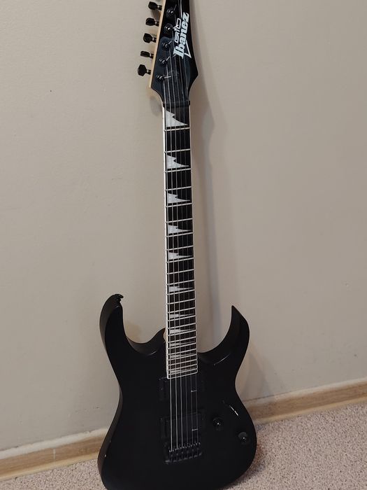 Электрогитара Ibanez grg121