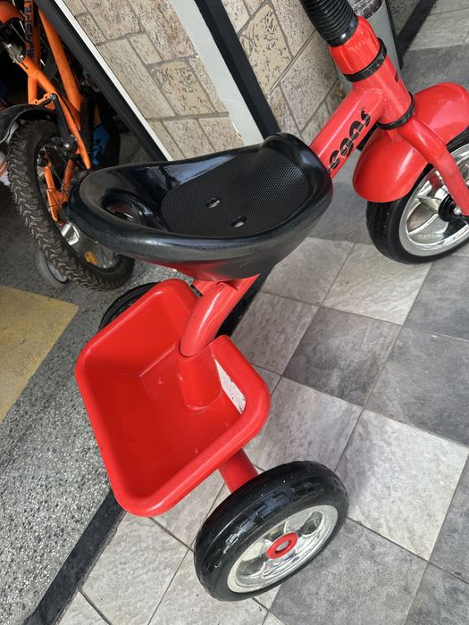 Триколка много запазена