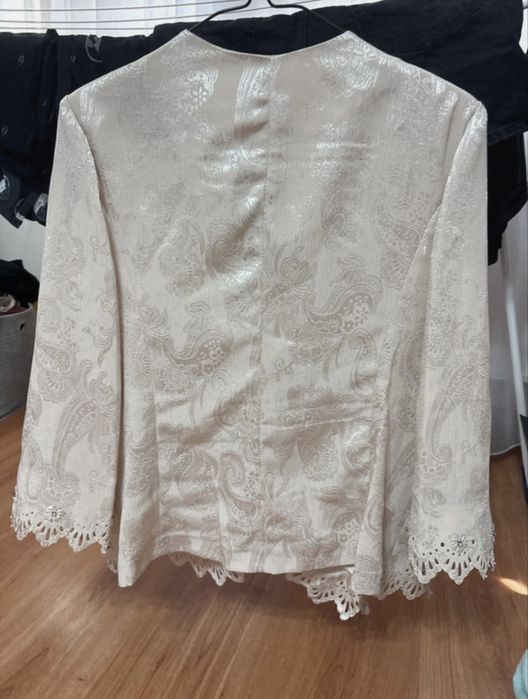Costum bluza si fusta