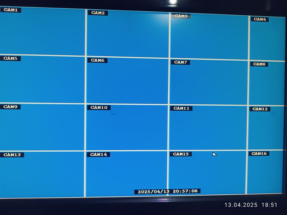 16 камерный DVR  аналог