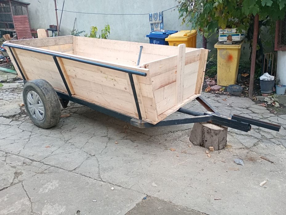 Remorca mono acxa lungime 3 metri Cu sistem de frânare