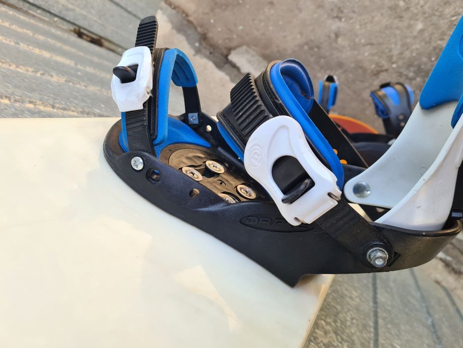 Snowboard Rossignol Wave, legaturi Drake, placa