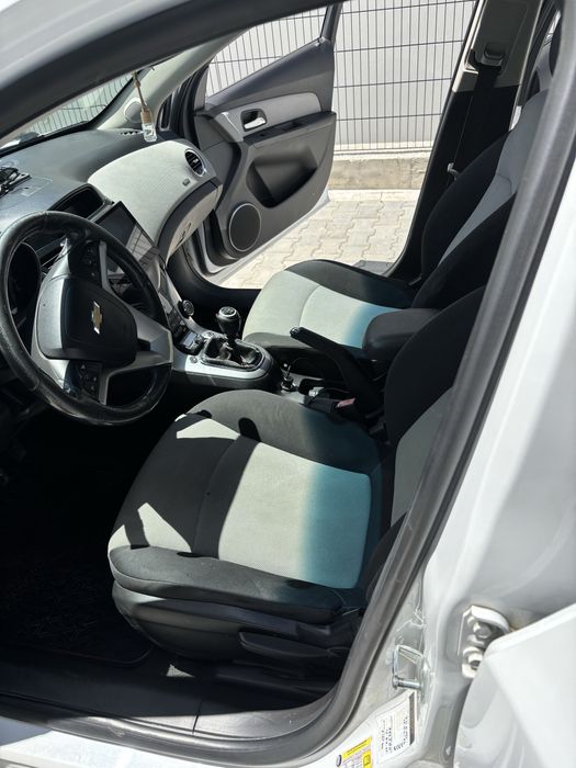 CHEVROLET Cruze 0 — imagine 3