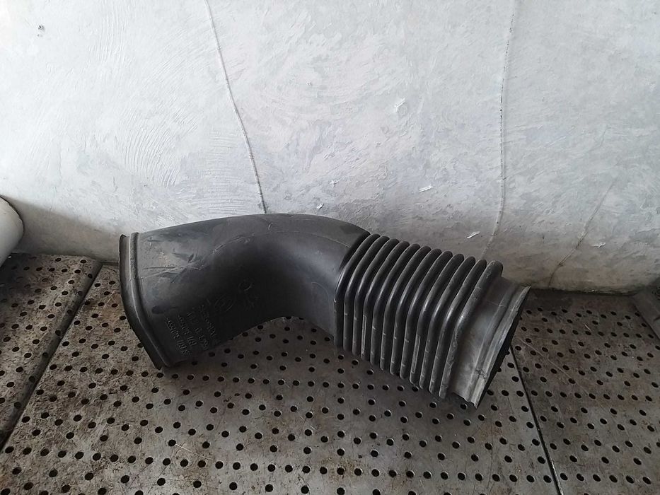 Tub furtun aer 2.0 d bmw x3 e83 13713401555 13713401556 11564310