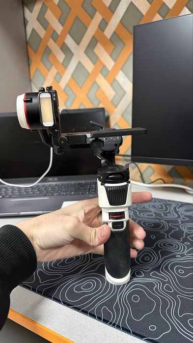 Стабилизатор для камеры