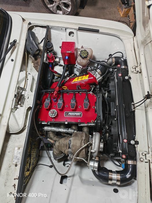 Vaz 21013 turbo sotiladi tayor Praekt