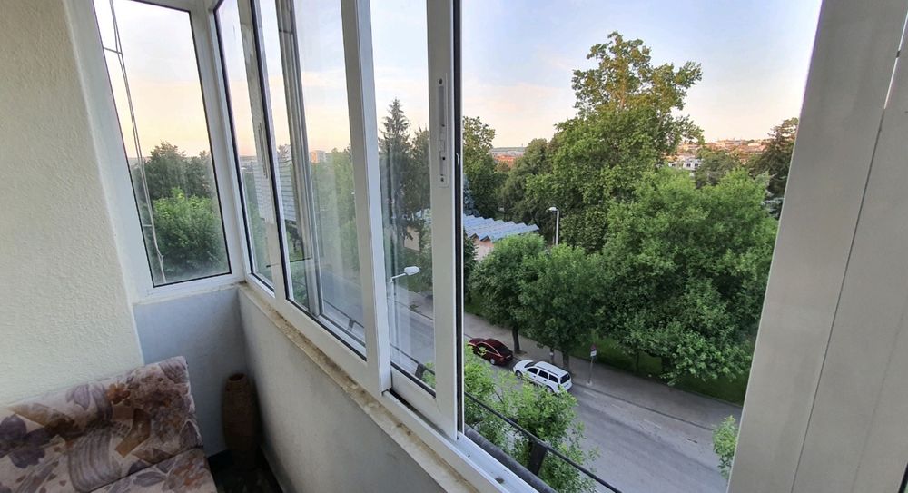 Продава се Четиристаен апартамент в Плевен, Широк център - 107 кв.м за 1402 €/кв.м - Снимка #16