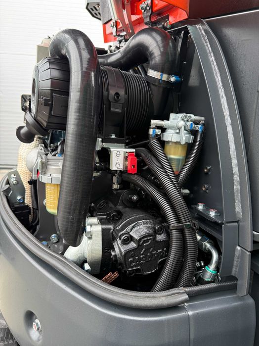 Mini Excavator NOU EUROCOMACH 35ZT Italia 3,5t 5 ANI Garantie PROMOTIE