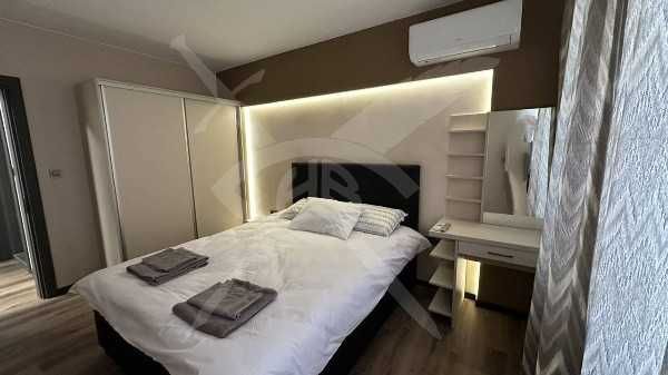 Тристаен апартамент в Центъра! 11862871