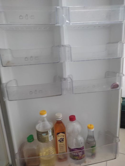 Продам холодильник