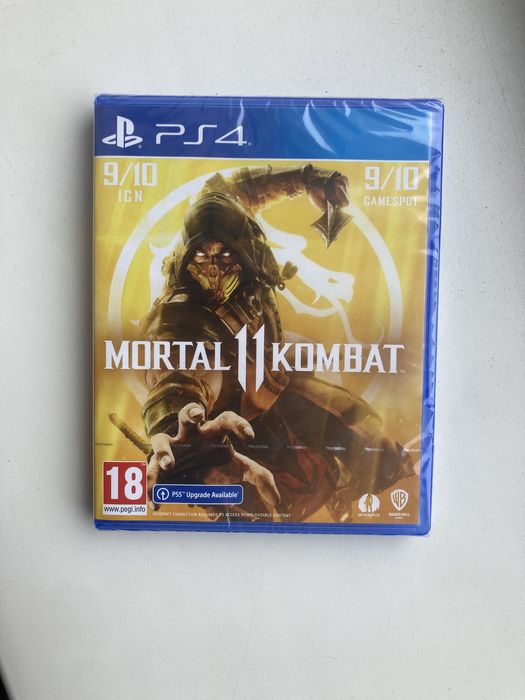 Диски с играми на PS4 (MK11, GTA5)