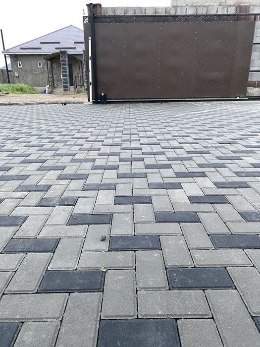 Укладка брусчатки