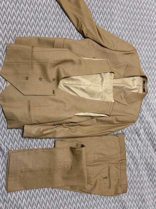 Классический костюм тройка