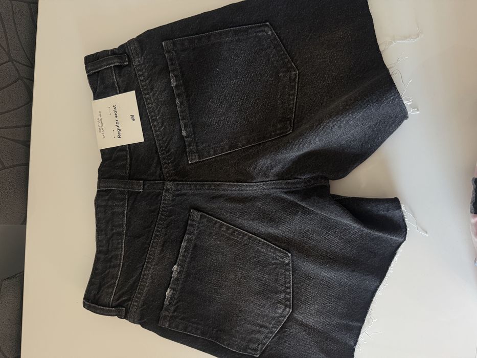 Pantaloni scurti blugi 32 HM noi