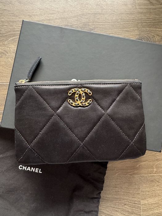 Chanel 19 clutch bag