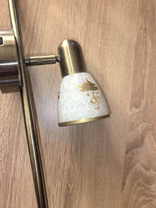 Спот тройка за таван