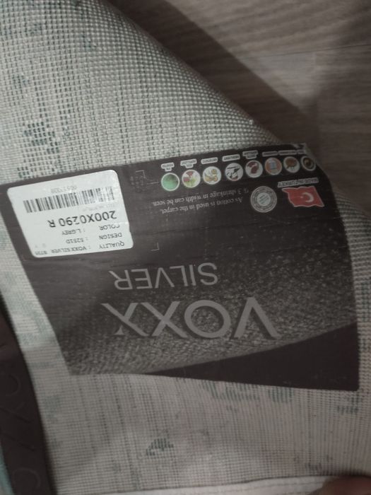 Ковёр новая  б/у