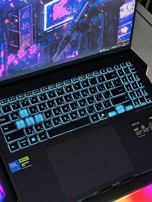 ASUS V16 | RTX 5060