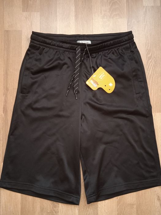 Къси гащи, спортен екип, анорак