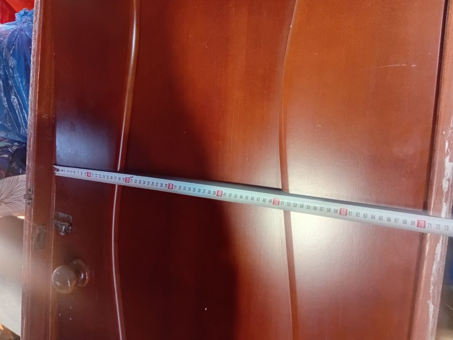 Есік сатылады. 70тік