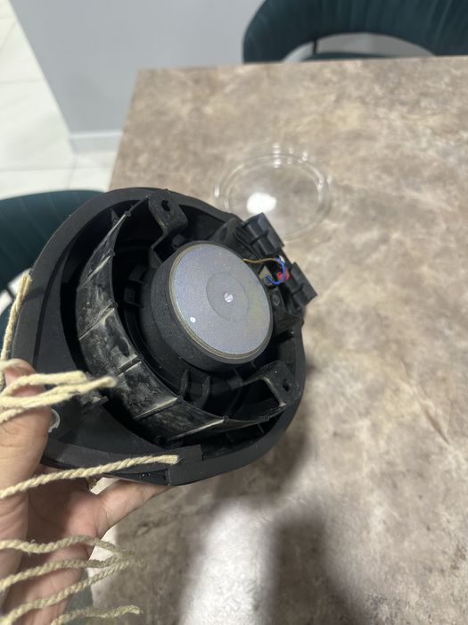 Onix калонкаси сотилади б/у