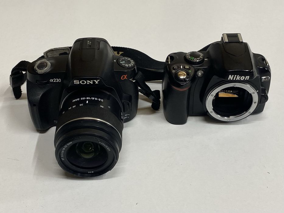 Aparat foto Dslr Sony a 230-10.2 Mpx/ Nikon D 40