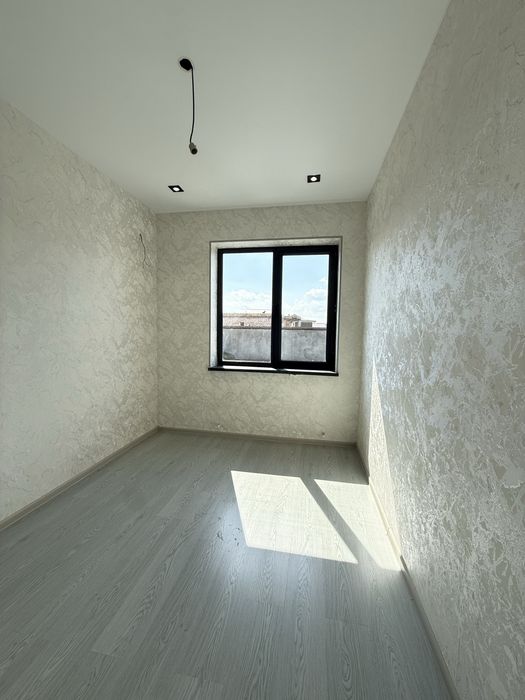 Срочно продаётся 1-сотик 4-комн участка в Сергели Ханабад