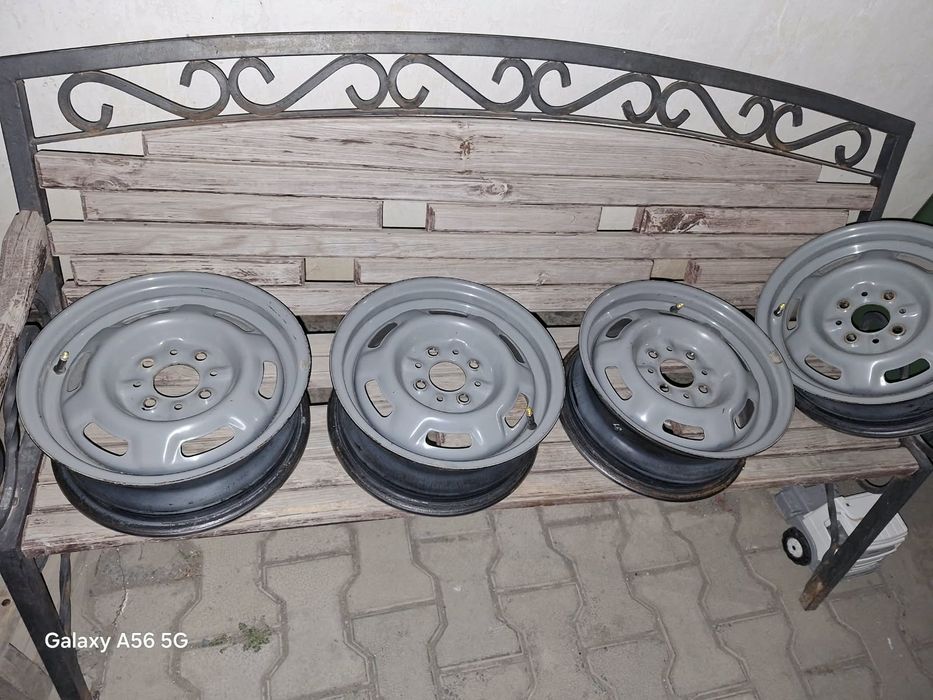 Простой диск 13 тик 4 штук