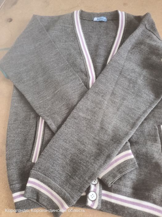 Кофта с логотипом школы 57