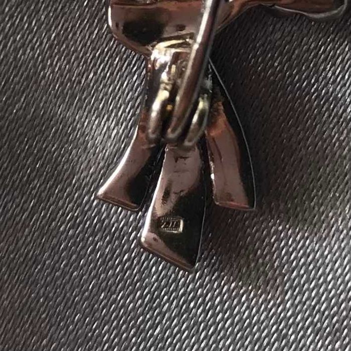 Серебряные брошки старинные