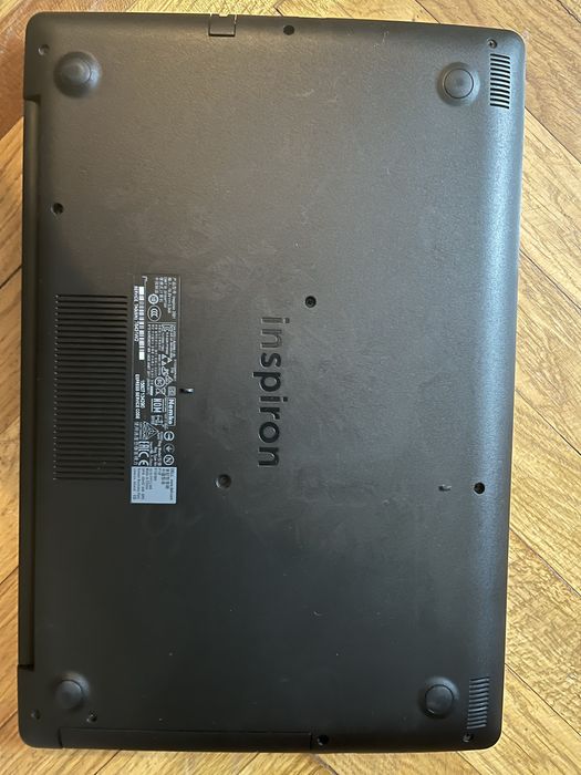 Laptop Dell Inspiration 3581/ Windows 10/ HDD 1 TB/ placa AMD Radeon