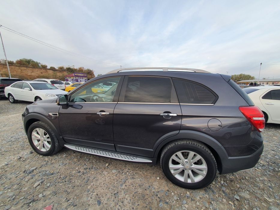 Chevrolet Captiva 3 pozitsiya