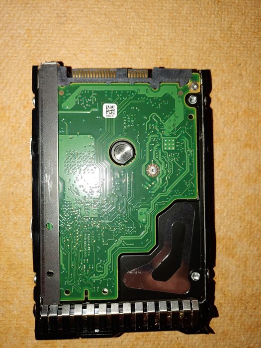 Твърд диск за сървър harddrive  HP 900GB 10K 6Gb/s 2.5 64MB SERVER