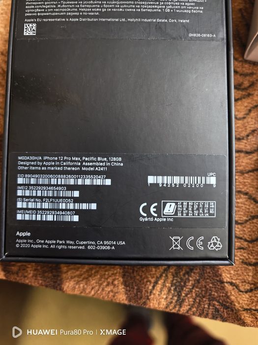 Apple watch iPhone airpods