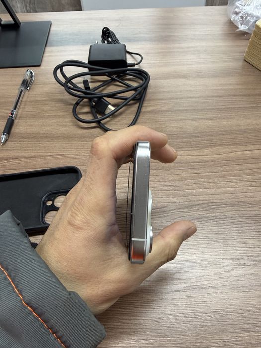 Iphone 15 pro 256 gb