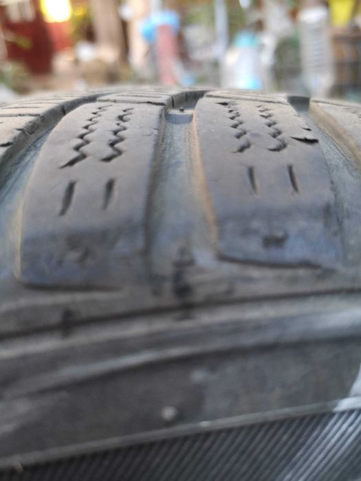 Set roți anvelope iarnă cu jante oțel 185/65/R15 pentru Dacia Logan