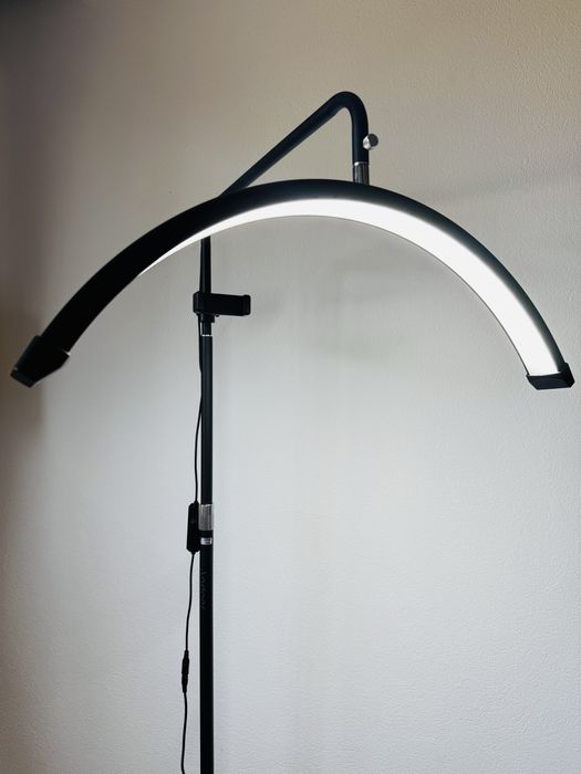 Lampa LED Semiluna Lumina Rece/Calda 36 W