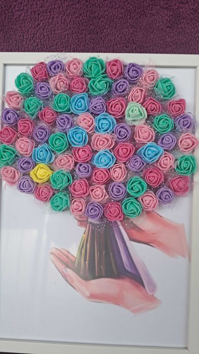 Букет в рамка- подарък за осми март