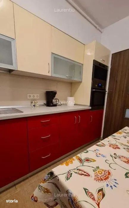 Apartment in București, Trafic greu, Rahova - Vedere 3