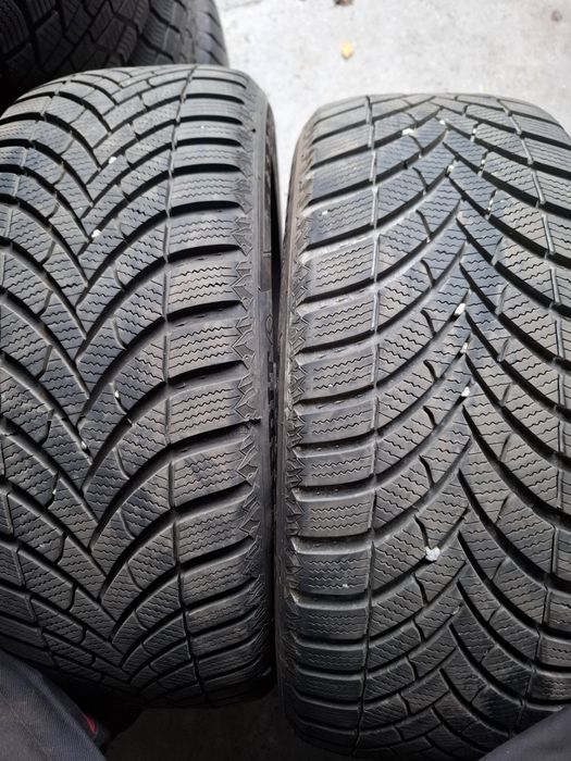 205 50 17 2броя дот 2824 semperit като нови цената е за брой