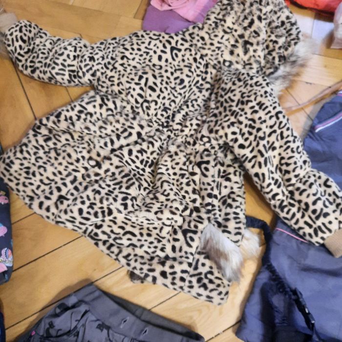 Детские вещи на девочку 4-6 лет