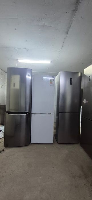 Холодильник  доставка 10000